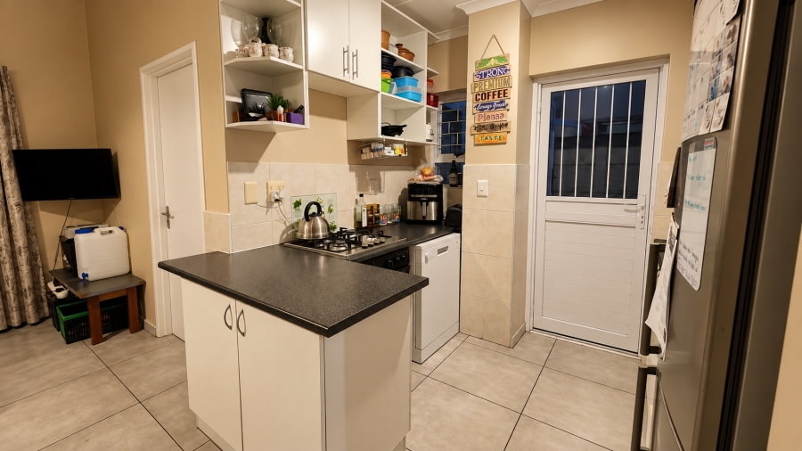 3 Bedroom Property for Sale in Windsor Park Estate Western Cape